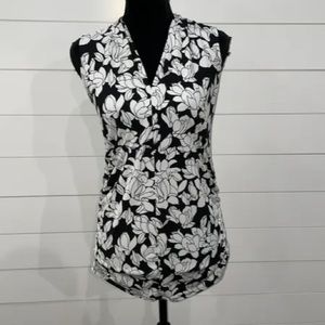 A Pea in the Pod Maternity Sleeveless Top Womens Medium
